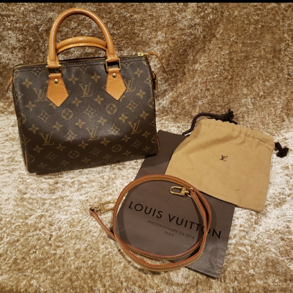 Authentic Louis I am the origin Monogram SPEEDY 25